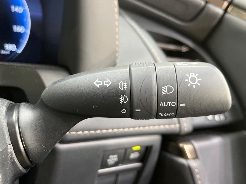 2024 Toyota Alphard 3BA-AGH40W (UW-6a73f9b1044af)[15]