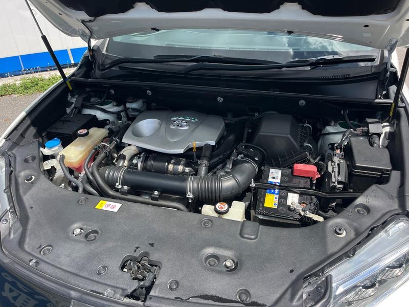2017 Toyota Harrier DBA-ASU60W (UW-6a73f9bca2bad)[5]