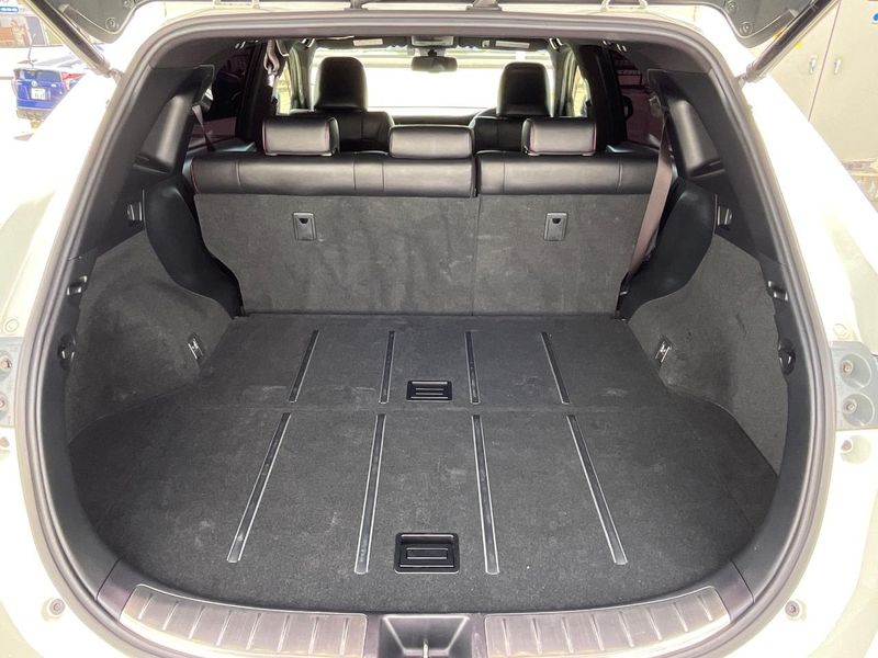 2017 Toyota Harrier DBA-ASU60W (UW-6a73f9bca2bad)[28]