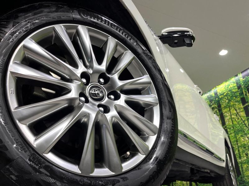 2018 Toyota Harrier Hybrid DAA-AVU65W (UW-6a73f9bfcb541)[11]