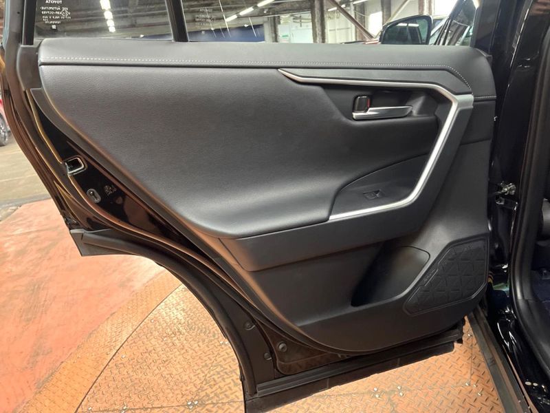 2022 Toyota RAV4 6AA-AXAH54 (UW-6a73f9c532b6f)[6]