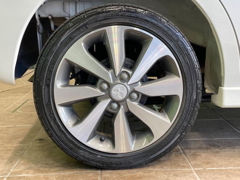 2014 Mitsubishi eK Space Custom DBA-B11A (UW-6a73f9e971a54)[24]