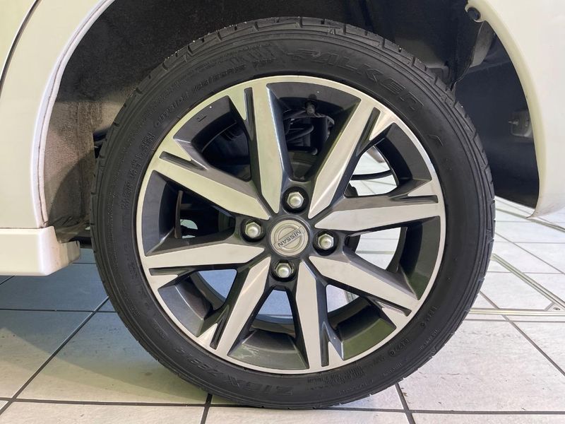 2017 Nissan DAYZ ROOX DBA-B21A (UW-6a73f9f1e41f0)[4]