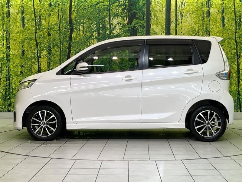 2014 Nissan Days DBA-B21W (UW-6a73f9f65e169)[11]