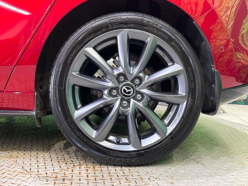 2019 Mazda Mazda 3 Fastback 3DA-BP8P (UW-6a73fa2000f83)[29]