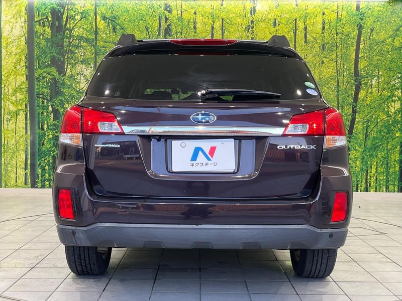 2014 Subaru Legacy Outback DBA-BRM (UW-6a73fa232aa77)[15]