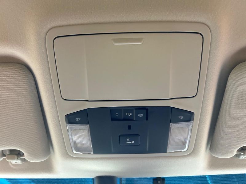2025 Mitsubishi Delica D:5 3DA-CV1W (UW-6a73fa2eb19dc)[17]