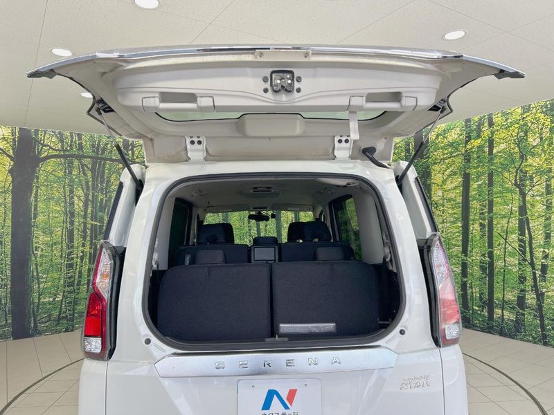 2016 Nissan Serena DAA-GFC27 (UW-6a73fa6d6a747)[28]