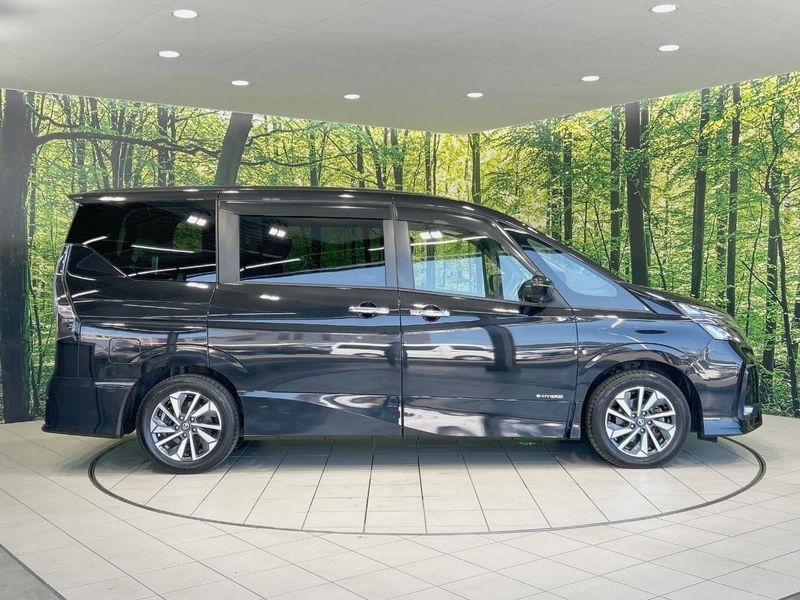 2020 Nissan Serena DAA-GFC27 (UW-6a73fa76110e1)[17]