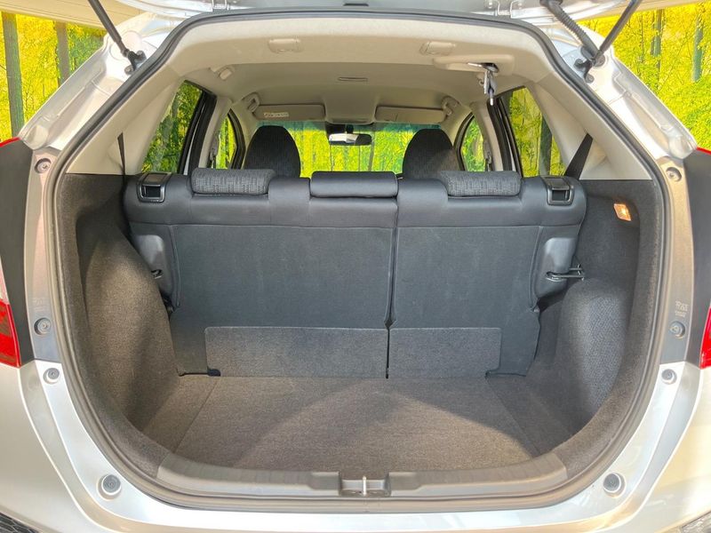 2015 Honda Fit DBA-GK3 (UW-6a73fa8097808)[26]