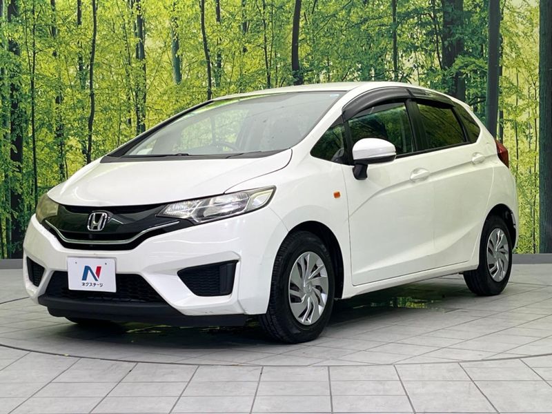 2014 Honda Fit DBA-GK3 (UW-6a73fa80cb343)[21]