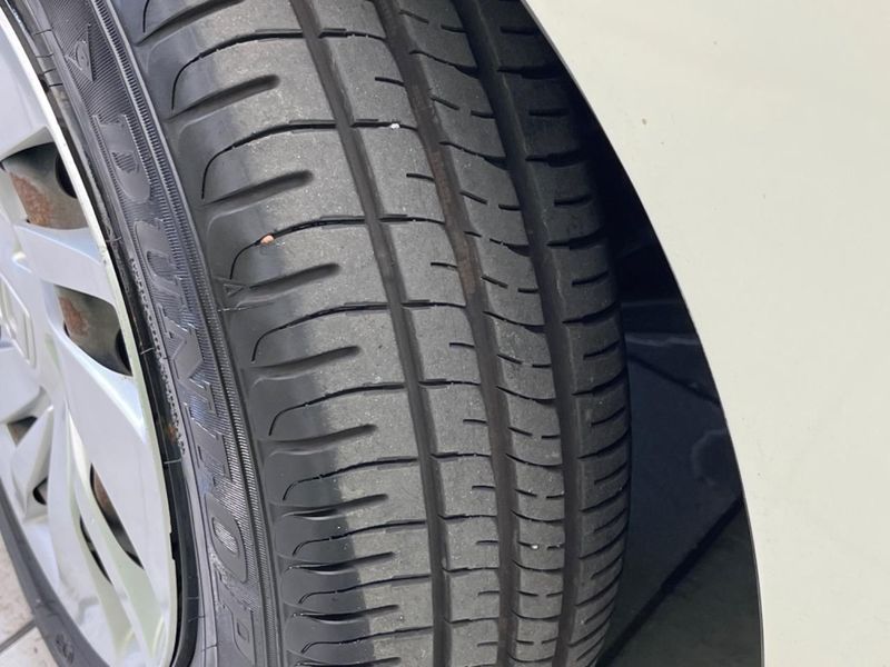 2014 Honda Fit DBA-GK3 (UW-6a73fa80cb343)[26]