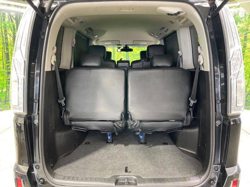 2014 Nissan Serena DAA-HC26 (UW-6a73faaf289f4)[29]
