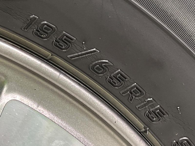 2018 Nissan Serena DAA-HFC27 (UW-6a73fac606768)[16]