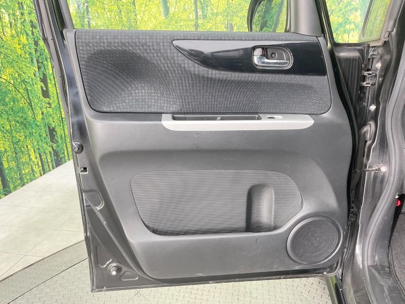 2016 Honda N-BOX CUSTOM DBA-JF1 (UW-6a73faf399d01)[25]