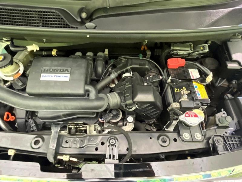 2017 Honda N-BOX CUSTOM DBA-JF3 (UW-6a73faf6ed039)[16]