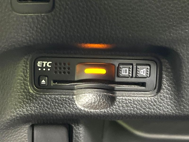 2017 Honda N-BOX CUSTOM DBA-JF3 (UW-6a73faf942c4d)[19]