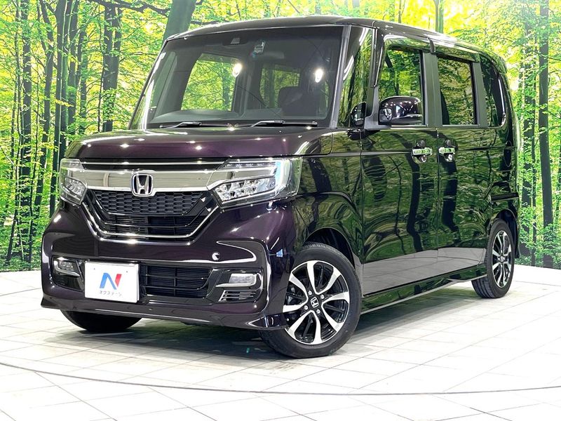 2017 Honda N-BOX CUSTOM DBA-JF3 (UW-6a73faf942c4d)[0]