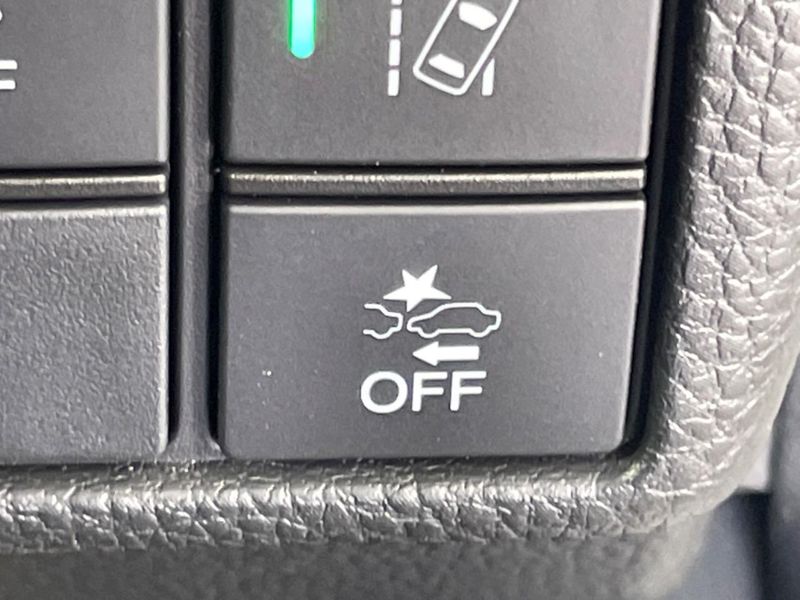 2019 Honda N-BOX CUSTOM DBA-JF3 (UW-6a73fb04e5790)[11]