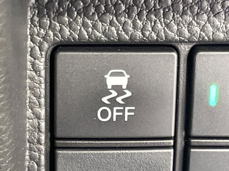 2019 Honda N-BOX CUSTOM DBA-JF3 (UW-6a73fb04e5790)[8]