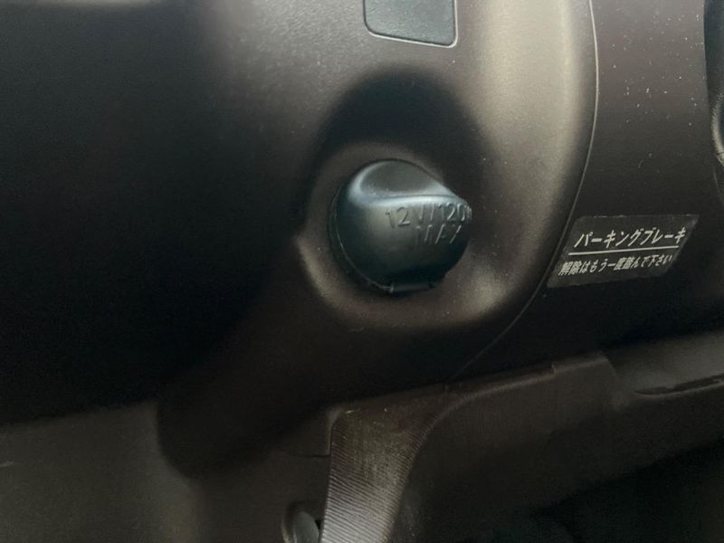 2014 Toyota Passo DBA-KGC30 (UW-6a73fb5fb7796)[21]