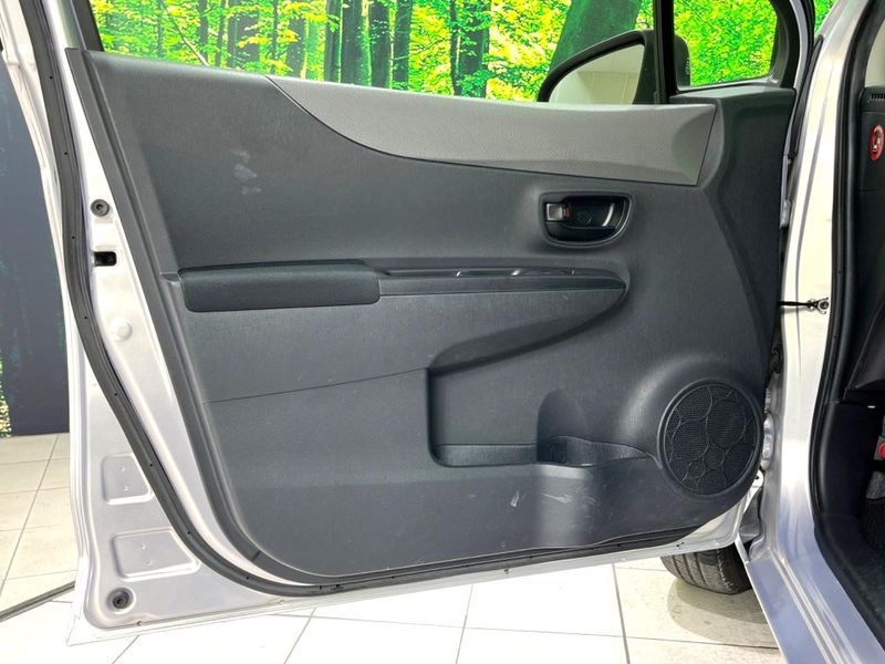 2012 Toyota Vitz DBA-KSP130 (UW-6a73fb6525312)[13]