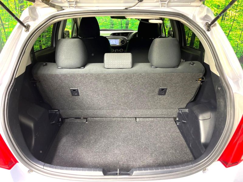 2012 Toyota Vitz DBA-KSP130 (UW-6a73fb6525312)[19]