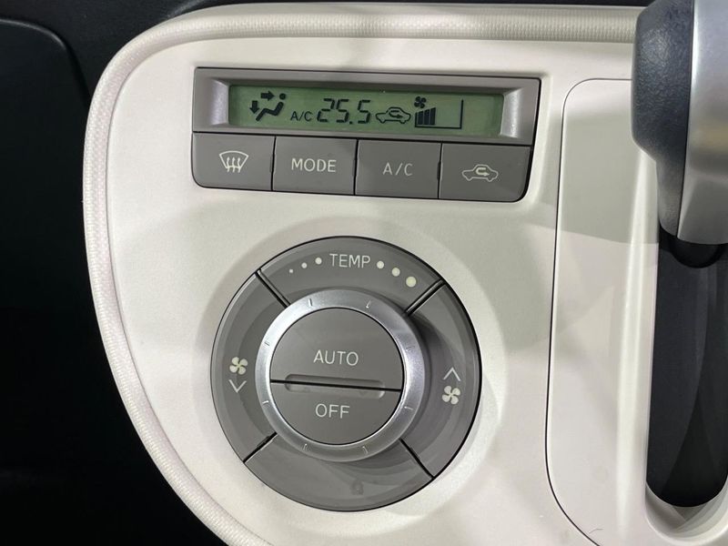 2014 Daihatsu Mira Cocoa DBA-L675S (UW-6a73fb716ae2b)[10]