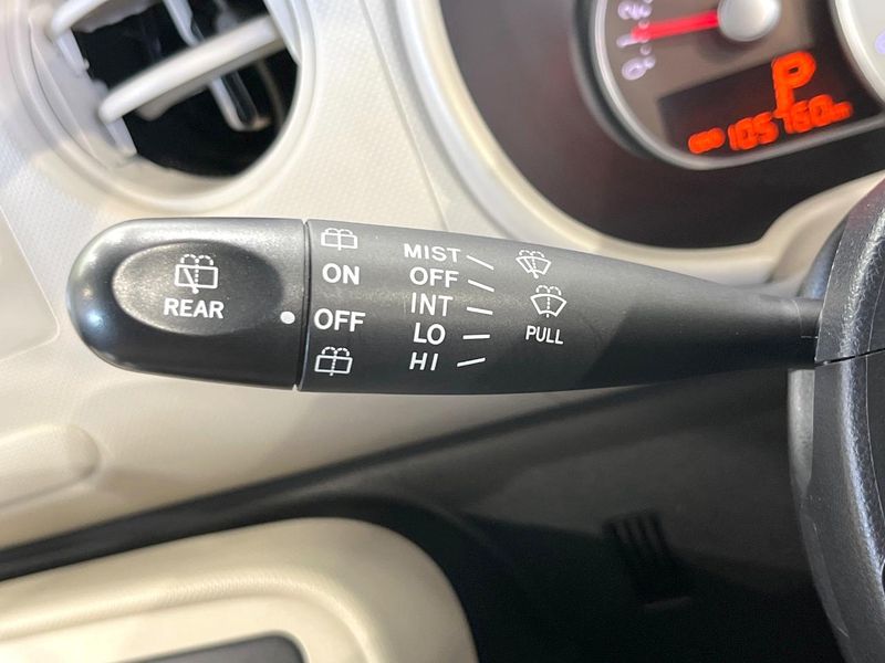 2015 Daihatsu Mira Cocoa DBA-L685S (UW-6a73fb727e8d8)[24]