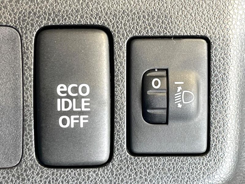2015 Daihatsu Mira Cocoa DBA-L685S (UW-6a73fb727e8d8)[14]