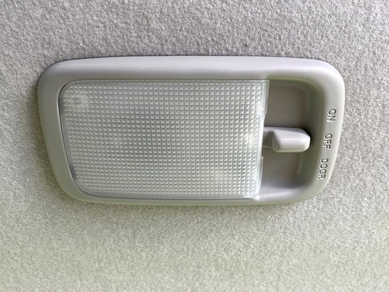 2015 Daihatsu Mira Cocoa DBA-L685S (UW-6a73fb727e8d8)[28]