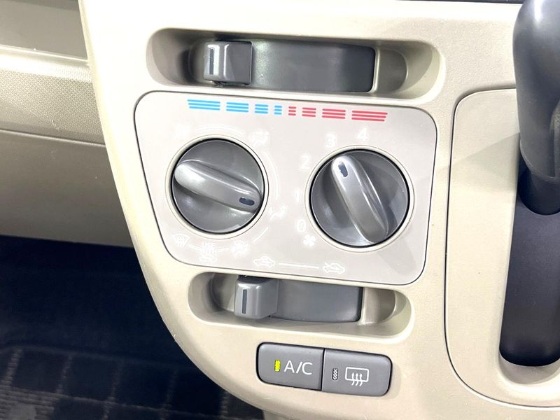 2013 Subaru Stella DBA-LA110F (UW-6a73fb74f11eb)[9]