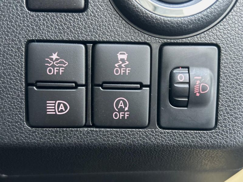 2022 Daihatsu Mira Tocot 5BA-LA550S (UW-6a73fb8cbf226)[23]