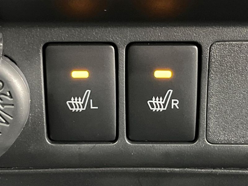 2025 Toyota Roomy 4BA-M900A (UW-6a73fbdacee11)[8]