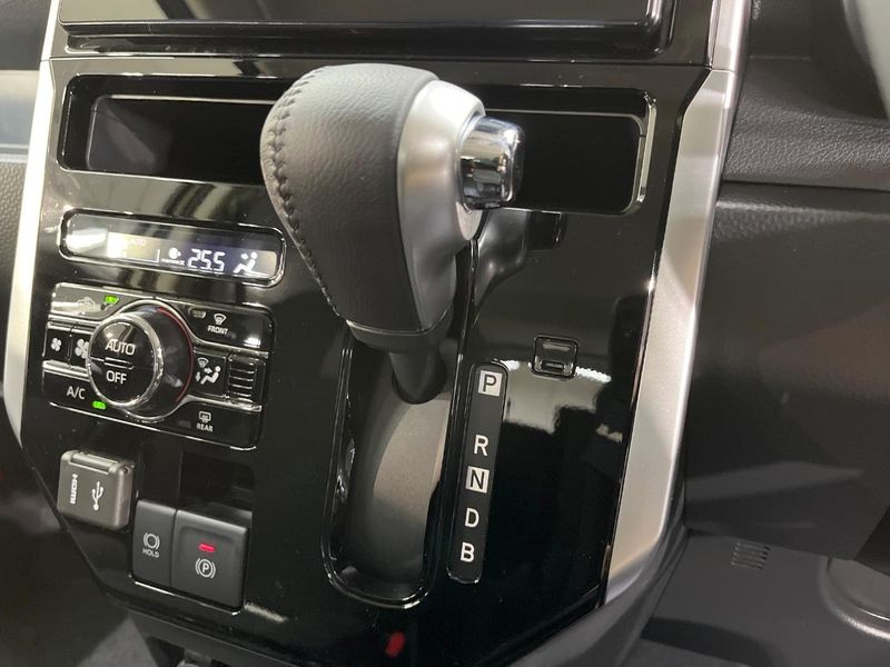 2025 Toyota Roomy 4BA-M900A (UW-6a73fbdacee11)[7]