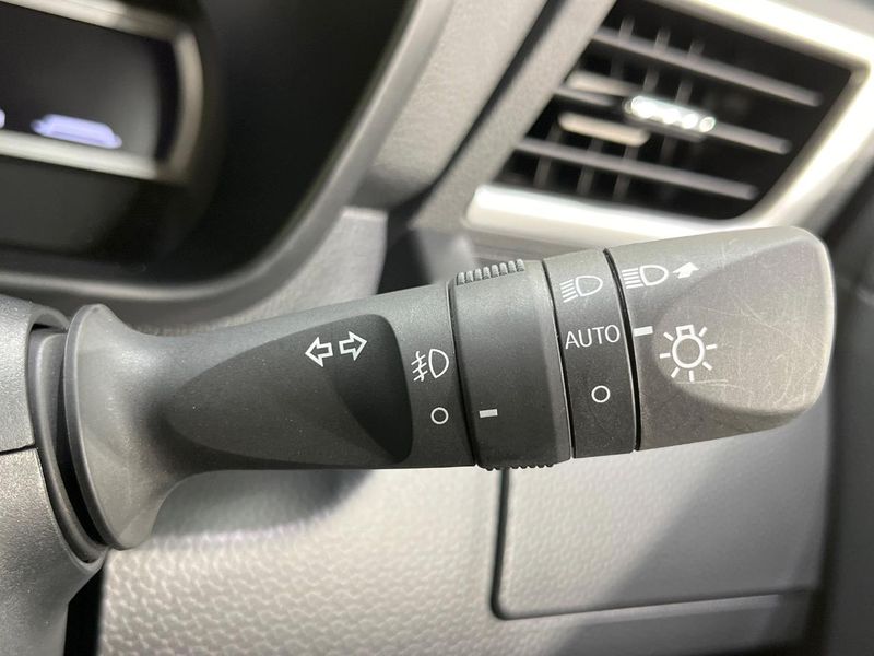 2025 Toyota Roomy 4BA-M900A (UW-6a73fbdacee11)[29]