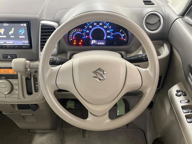 2013 Suzuki Spacia DBA-MK32S (UW-6a73fc0351369)[19]