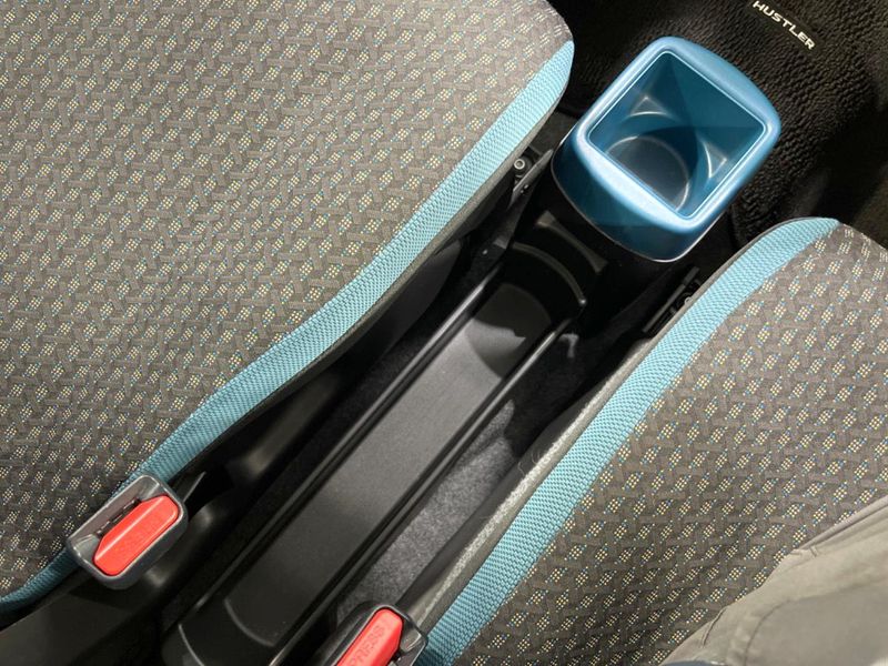 2020 Suzuki Hustler 5AA-MR92S (UW-6a73fc350d9a7)[23]