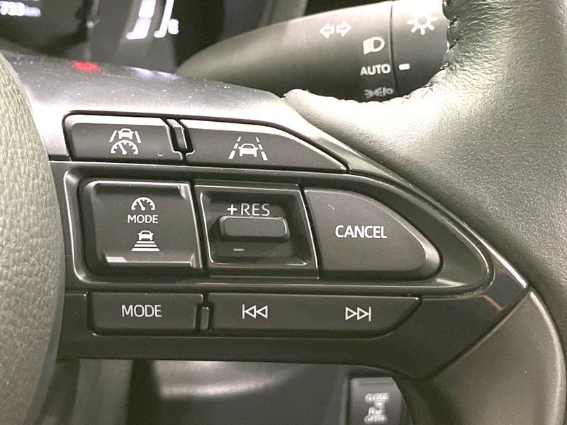 2022 Toyota Sienta 6AA-MXPL10G (UW-6a73fc71a8ba3)[29]