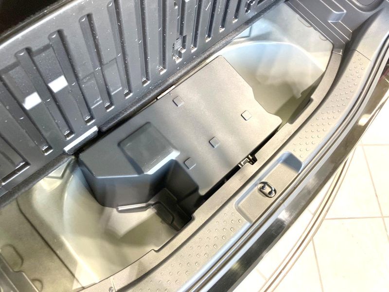 2022 Toyota Sienta 6AA-MXPL10G (UW-6a73fc71a8ba3)[10]