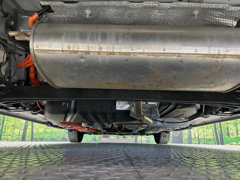 2024 Toyota Sienta 6AA-MXPL10G (UW-6a73fc77027ed)[23]