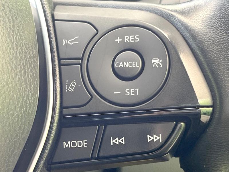 2021 Toyota Harrier 6BA-MXUA80 (UW-6a73fc813dfe9)[14]
