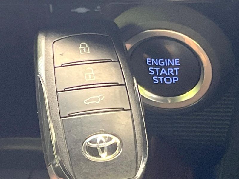 2021 Toyota Harrier 6BA-MXUA80 (UW-6a73fc813dfe9)[22]