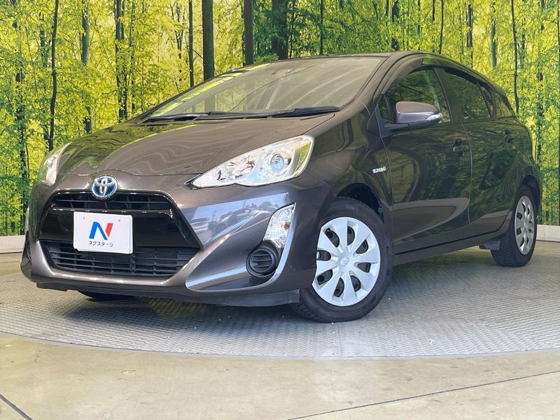 2016 Toyota Aqua DAA-NHP10 (UW-6a73fca80a8bf)[0]