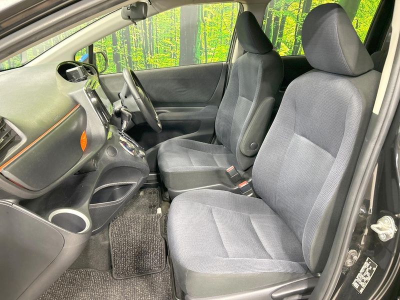 2015 Toyota Sienta DAA-NHP170G (UW-6a73fcb750a13)[20]