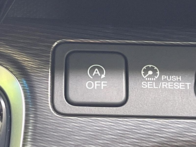 2018 Honda Stepwgn Spada DBA-RP3 (UW-6a73fcd2e4386)[12]
