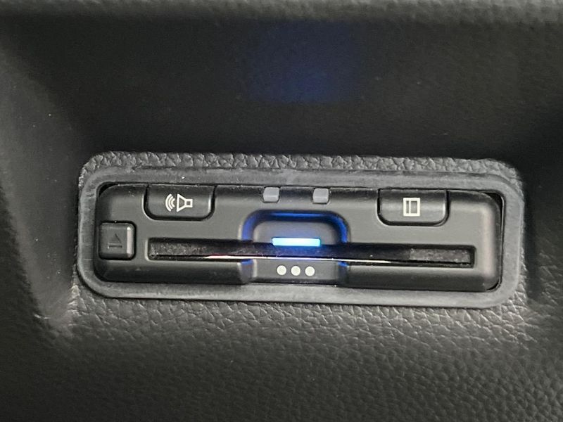 2023 Honda Step Wagon 6AA-RP8 (UW-6a73fcd66b022)[24]