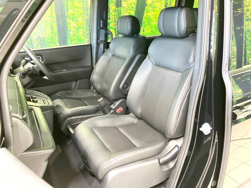 2026 Honda Step Wagon 6AA-RP8 (UW-6a73fcd8e3cdd)[6]