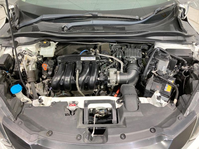 2015 Honda Vezel DAA-RU3 (UW-6a73fcdba0242)[4]
