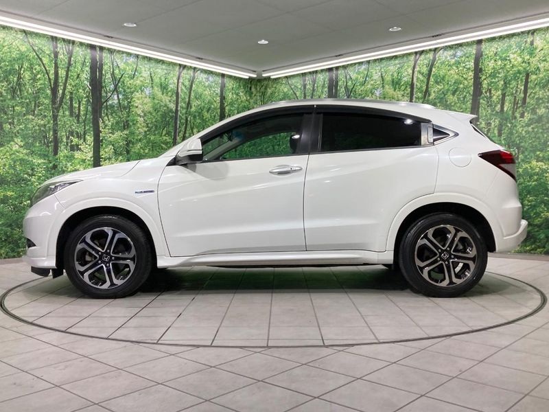 2015 Honda Vezel DAA-RU3 (UW-6a73fcdba0242)[22]